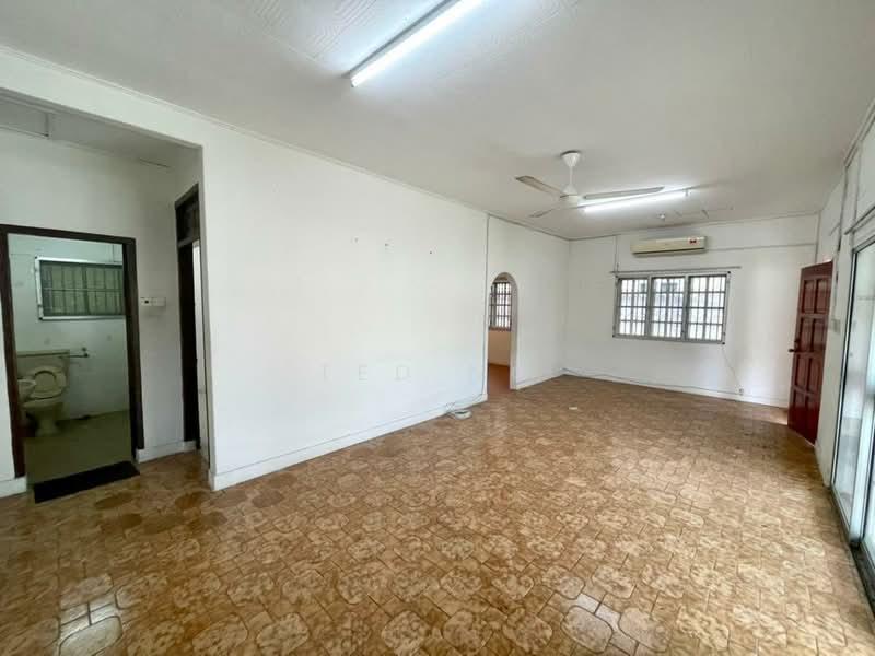 1 Storey Bungalow 5000sqft @ Tanjung Bungah - 4