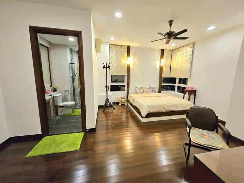 H Residence (One Ritz Residence / Kelawai View) - 5