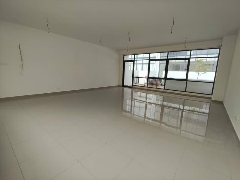 Empire Residence - 4