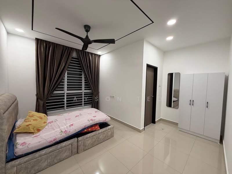 TRELLIS RESIDENCES - 2