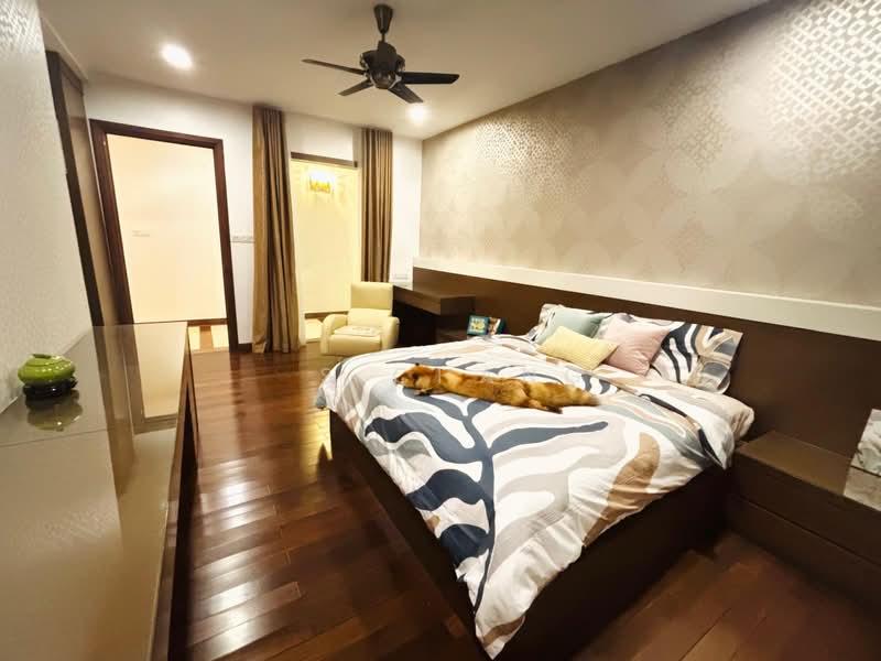 H Residence (One Ritz Residence / Kelawai View) - 4