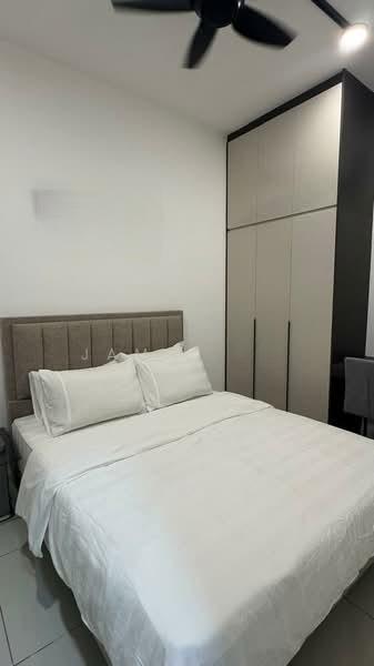 Majestic Residence - 3