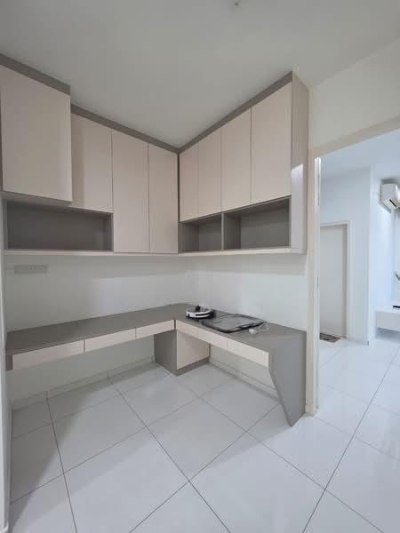 26th Avenue, Bukit Indah - 3