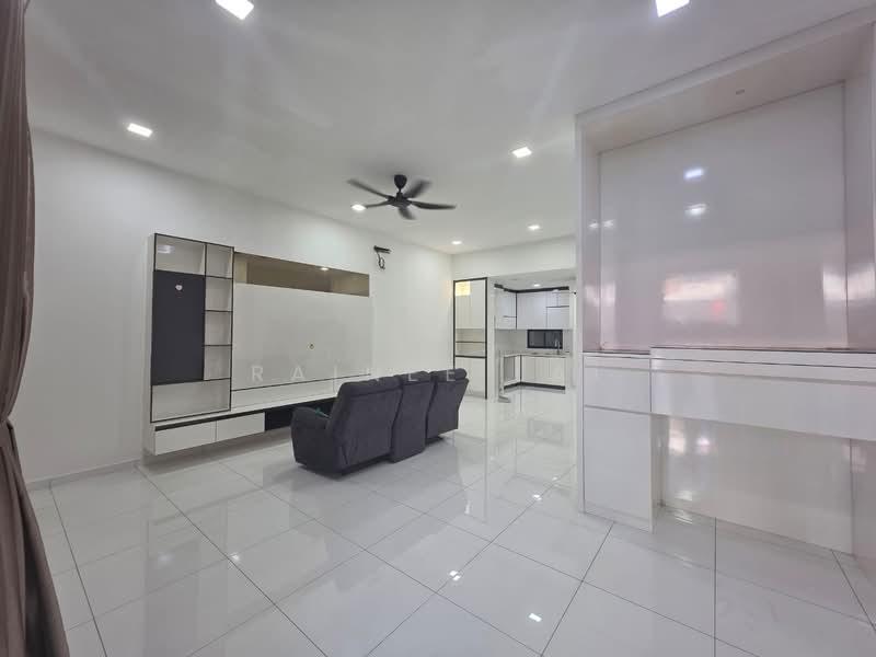 26th Avenue, Bukit Indah - 4