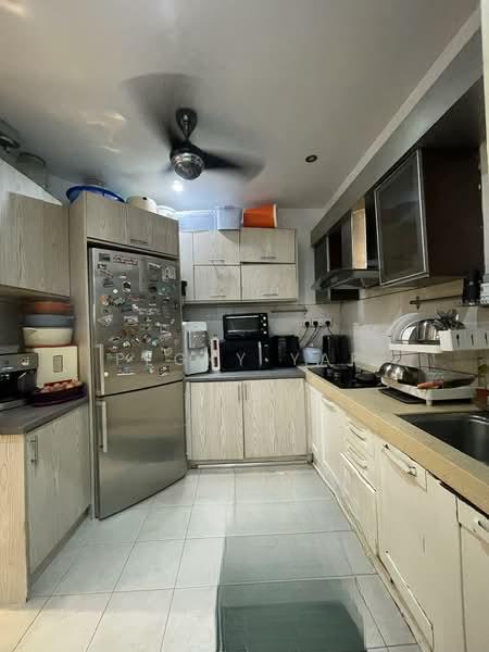 Rivercity Condominium - 3