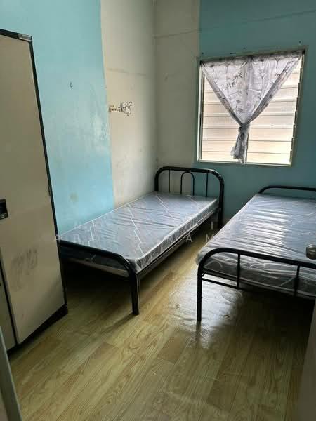 Flat PKNS Section 7 - 3