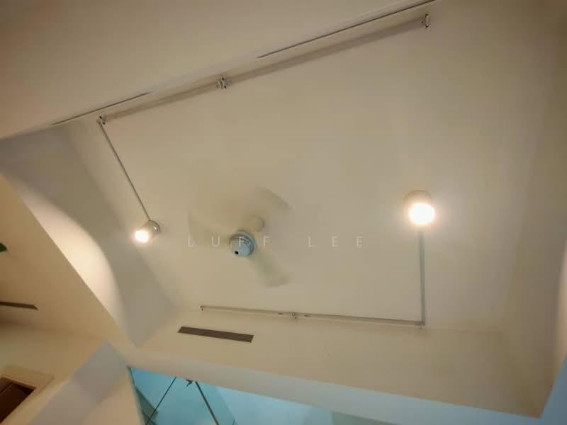 M City - 4