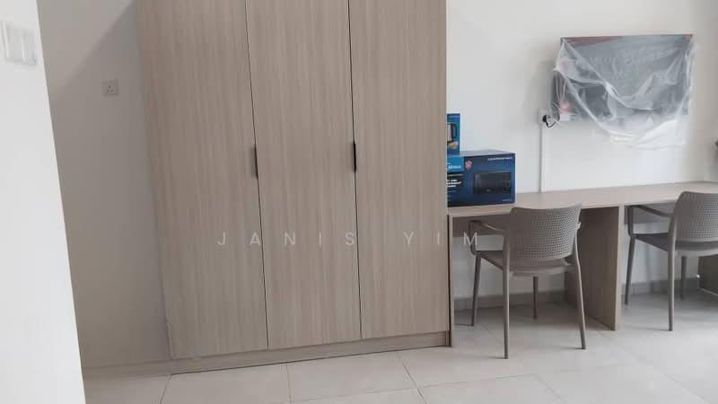 YOLO Signature Suites - 3