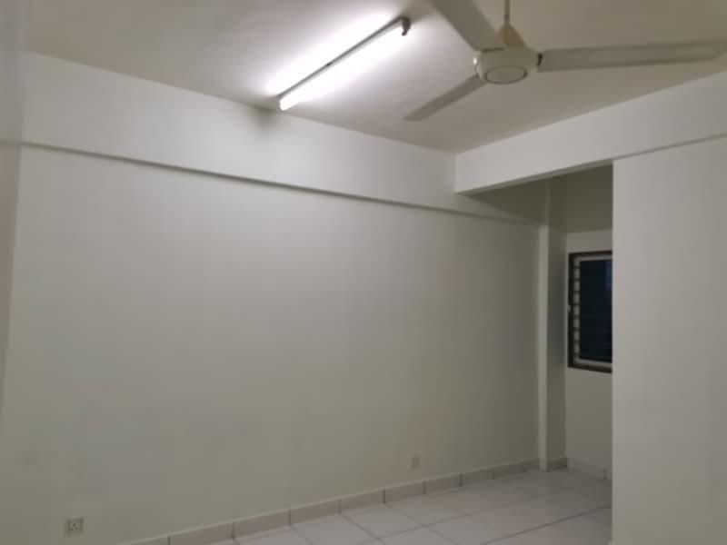 First Residence (Residensi Unggul) - 5
