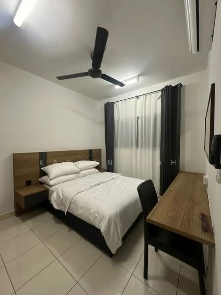 Alanis Residence - 3