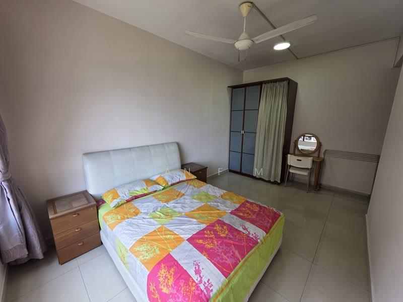 Royal Domain Sri Putramas 2 - 4