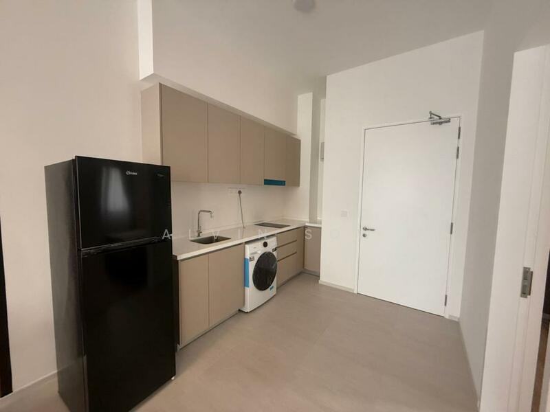 Laurel Residence - 2