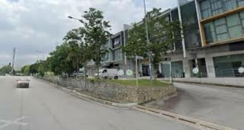 32 Avenue - 2