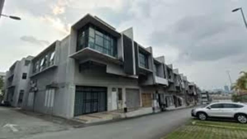 32 Avenue - 3