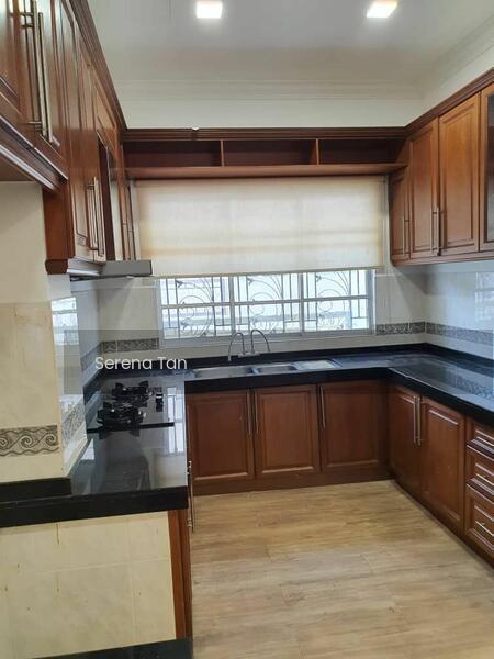 Terrace house at Ara Damansara - 3