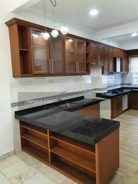 Terrace house at Ara Damansara - 4