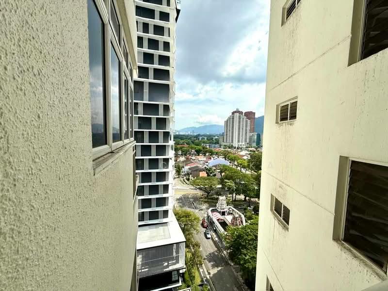 Gurney Park Condominium - 3