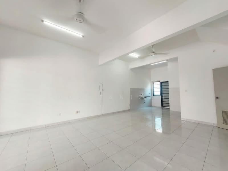 Bandar Puncak Alam - 4