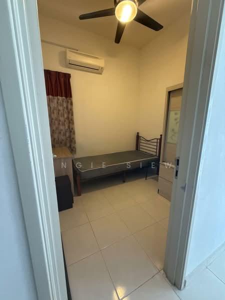 I Residence - 5