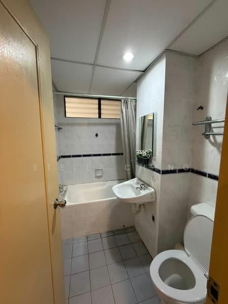 Eden Seaview Condominium - 4