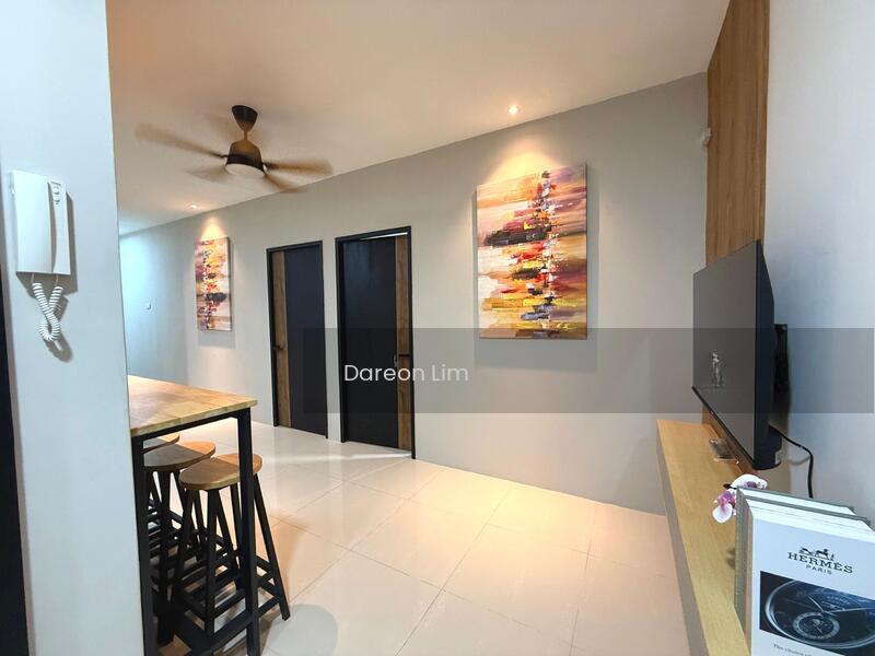 Medini Signature - 4