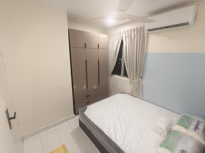 Pantai Hillpark 2 - 4