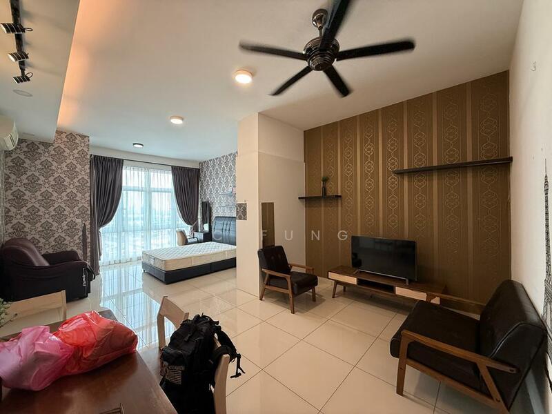 Twin Galaxy (Dwi Galaksi) - 1