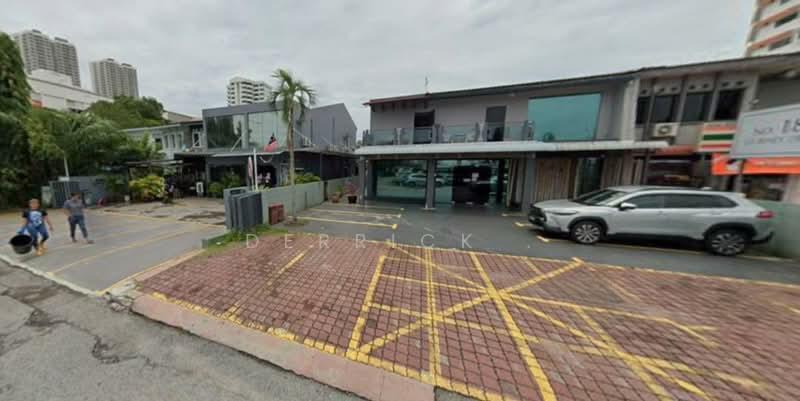 Gurney Drive - 2