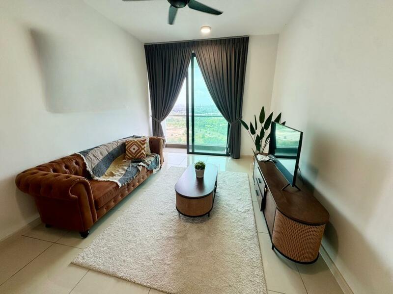 The M @ Medini Macrolink - 1