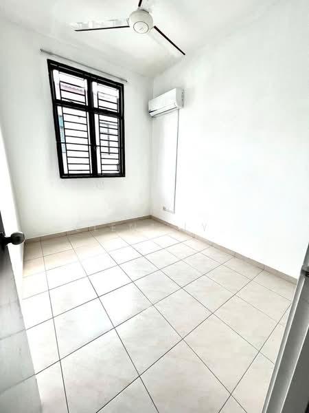 Taman Bukit Indah - 4