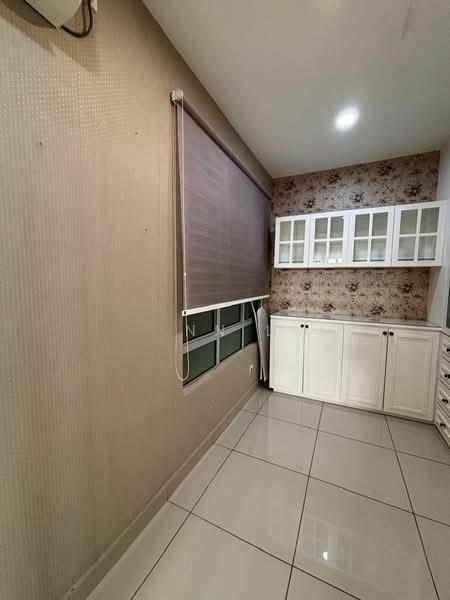 Austin Suites (Permata Austin) - 4
