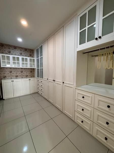 Austin Suites (Permata Austin) - 5