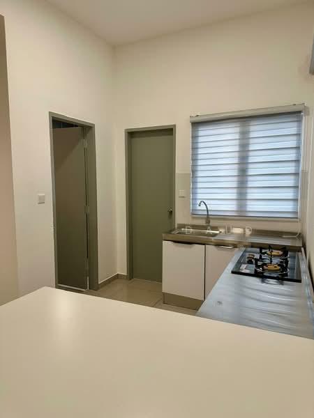 Townhouse Greenwoods Seraya Salak Perdana SEPANG - 3