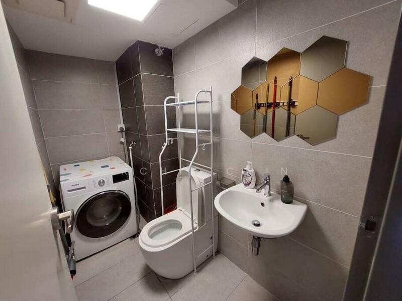 Uptown Residences - 4