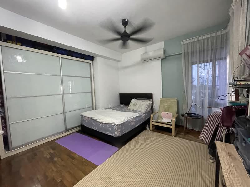Rivercity Condominium - 4