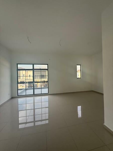 Eco Botanic, 2-Storey Terrace House For Rent - 4