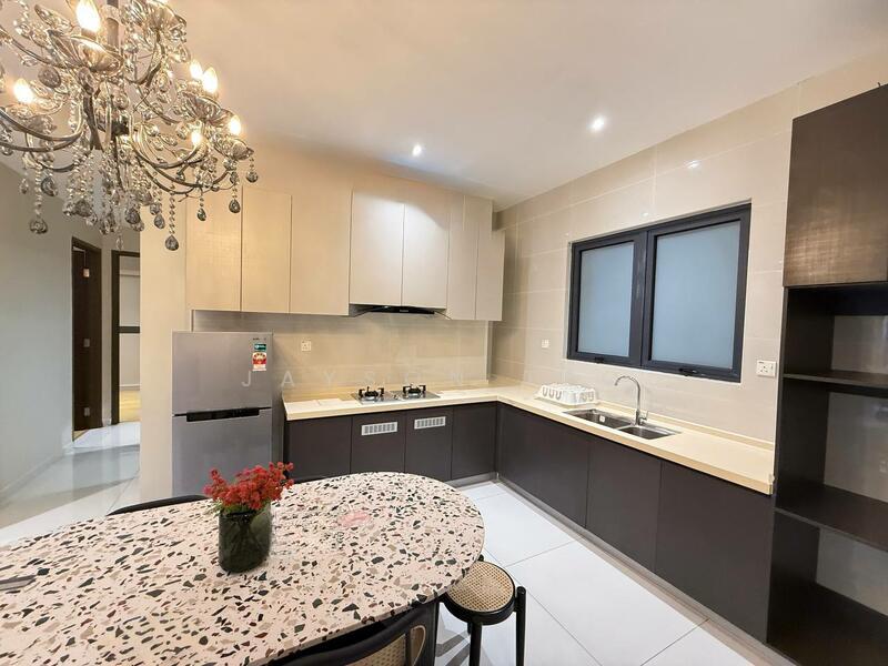 Amberside @ Country Garden Danga Bay - 4