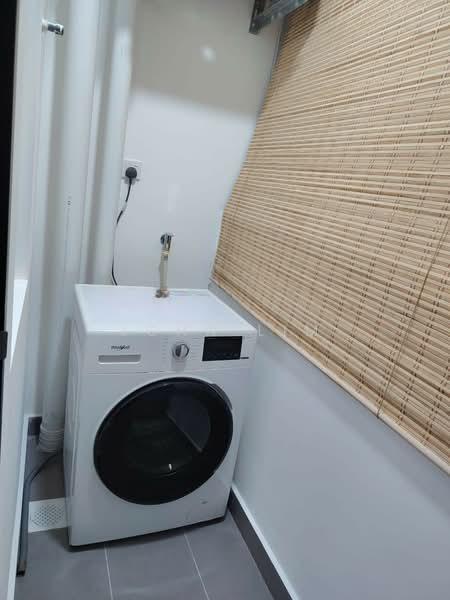 TRELLIS RESIDENCES - 5