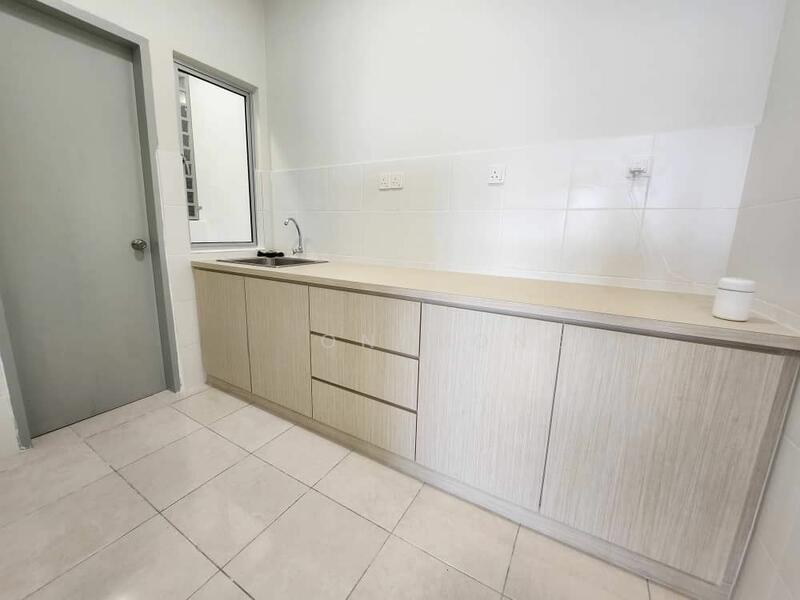 Platinum OUG Residence - 1