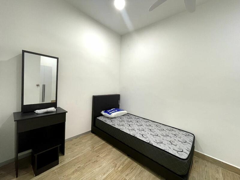 SkyVille 8 @ Benteng 8 - 3