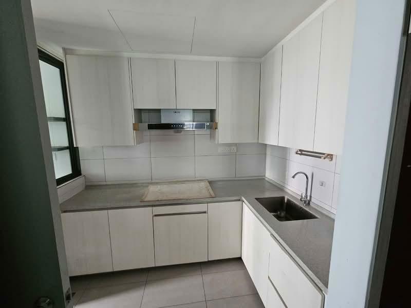 Infiniti 3 Residences - 4