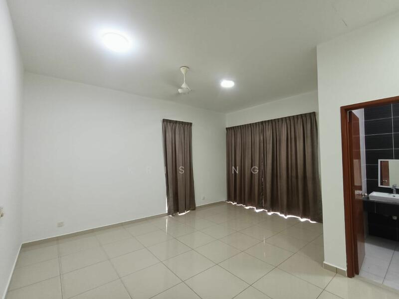 Garden Villas, Bukit Indah - 3