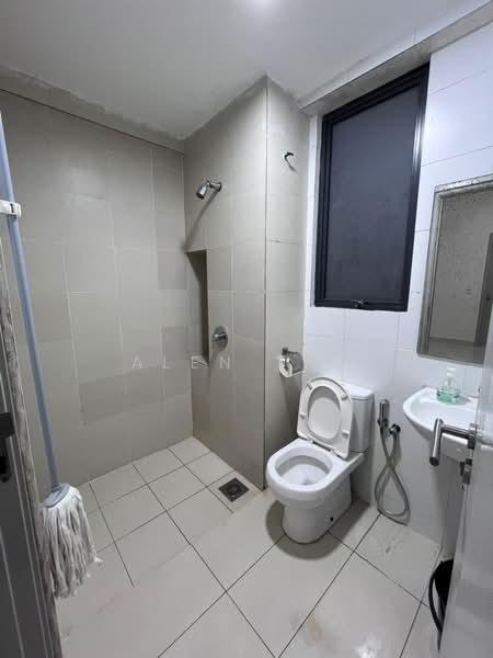 Residences @ 1 Tebrau - 4