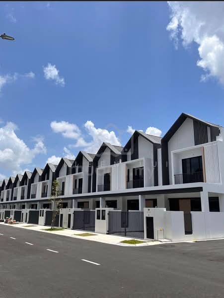 Perjiranan 8 Bandar Dato' Onn - 4