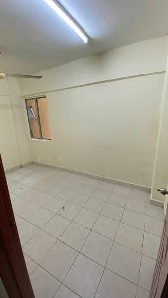 Pelangi Apartment - 5