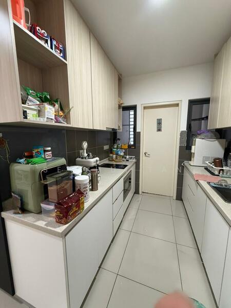 Lakeville Residence - 5