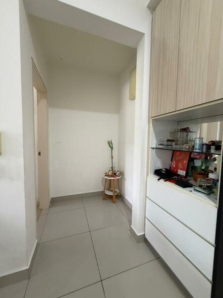 Lakeville Residence - 4