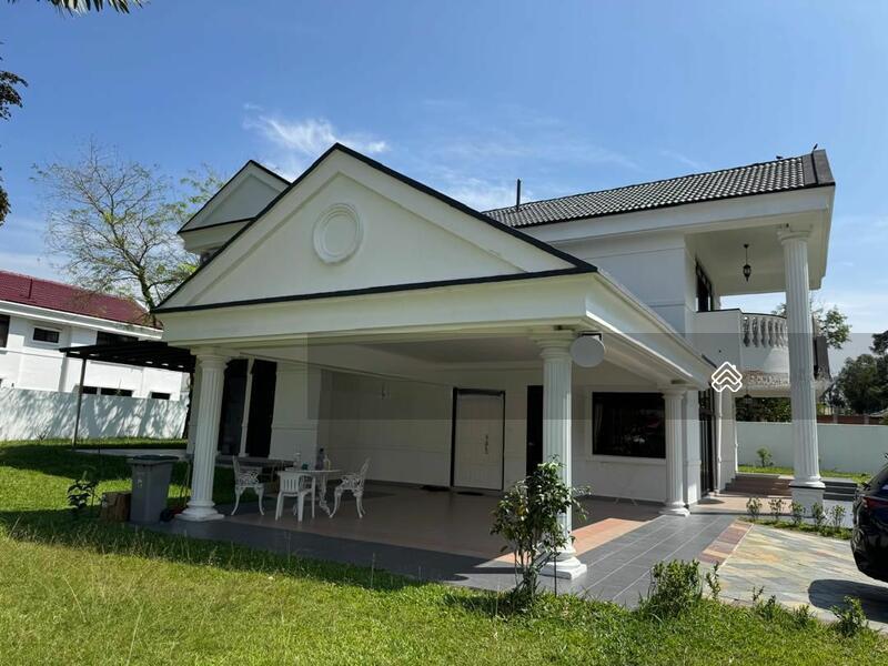 TANJONG PUTERI RESORT - 1