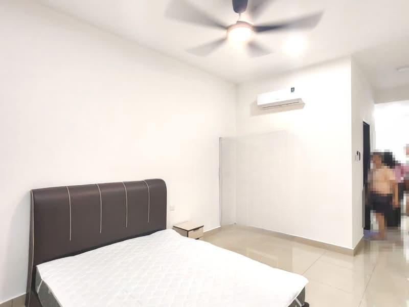 TRELLIS RESIDENCES - 2