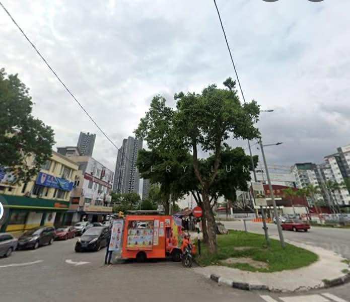 Shop @ Bandar Puchong Utama - 4
